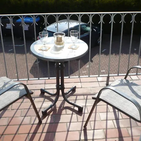 Franziska Apartment *