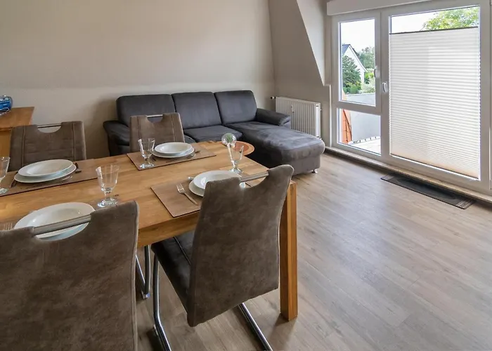 Franziska * 多纳莫塞尔